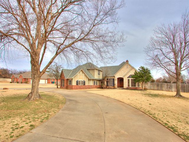 9818 Prosper Drive, Oklahoma City, OK 73151