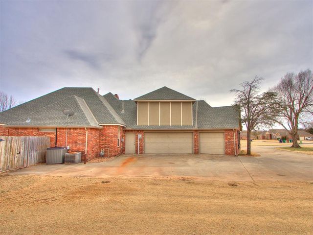 9818 Prosper Drive, Oklahoma City, OK 73151