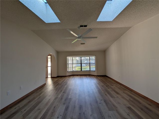 3741 THORNBUSH LANE, New Port Richey, FL 34655