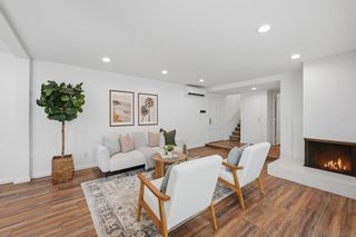 8963 Caminito Fresco, La Jolla, CA 92037