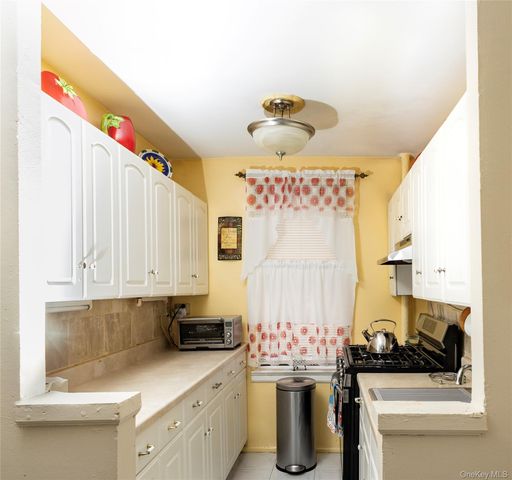 3231 Barker Avenue 1A, Bronx, NY 10467