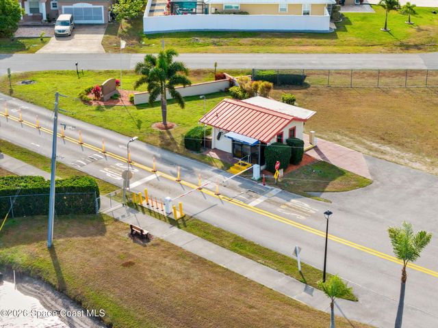 126 Holiday Park Boulevard NE, Palm Bay, FL 32907