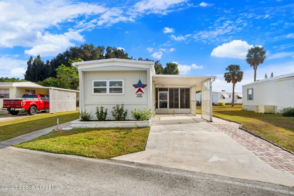 126 Holiday Park Boulevard NE, Palm Bay, FL 32907
