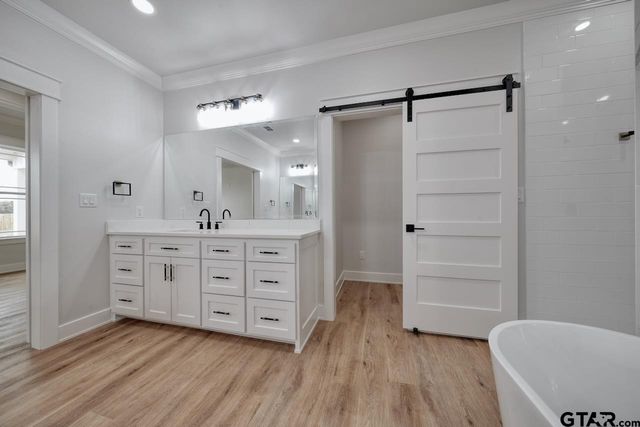 19383 Ridge Point Circle, Lindale, TX 75771