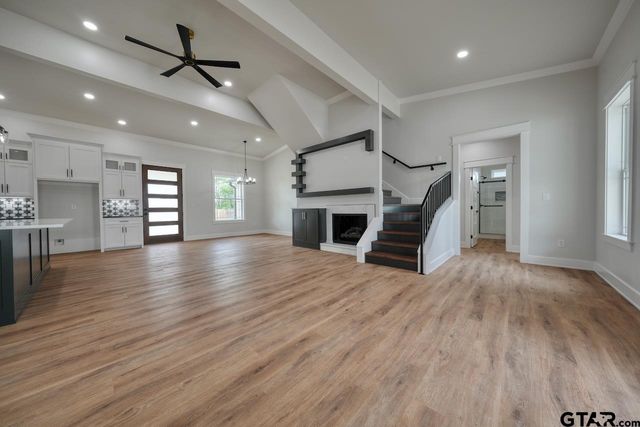 19383 Ridge Point Circle, Lindale, TX 75771