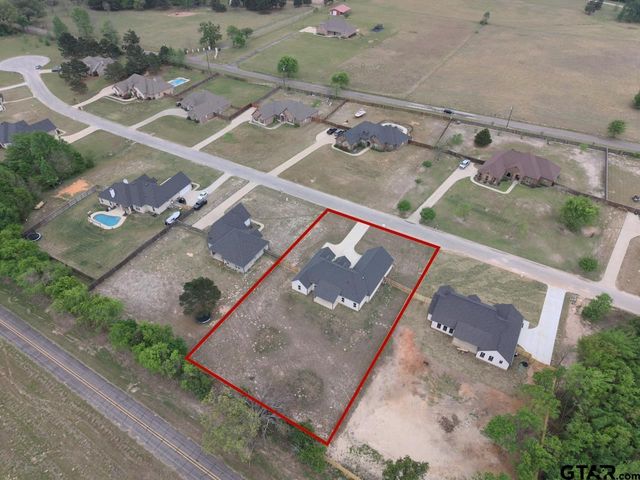 19383 Ridge Point Circle, Lindale, TX 75771