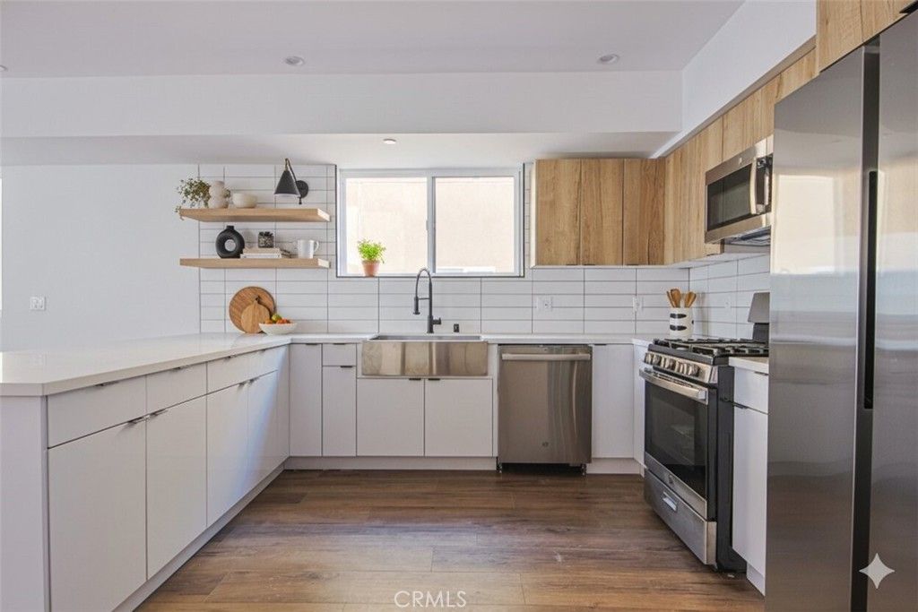 6421 Troost, North Hollywood, CA 91606 — photo 3