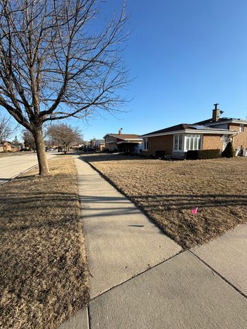 8901 Octavia Avenue, Morton Grove, IL 60053