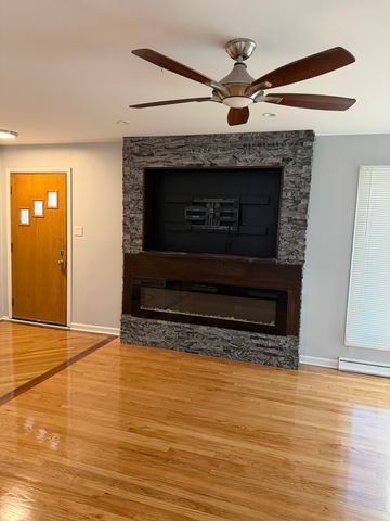 8901 Octavia Avenue, Morton Grove, IL 60053