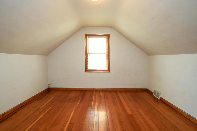 642 Juul Road SW, Hutchinson, MN 55350