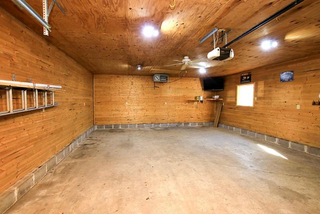 642 Juul Road SW, Hutchinson, MN 55350