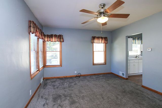 642 Juul Road SW, Hutchinson, MN 55350