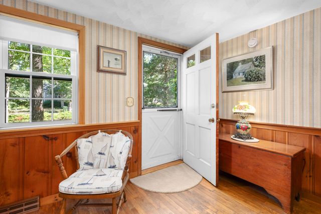 19 Nehoiden Street, Harwich Port, MA 02646