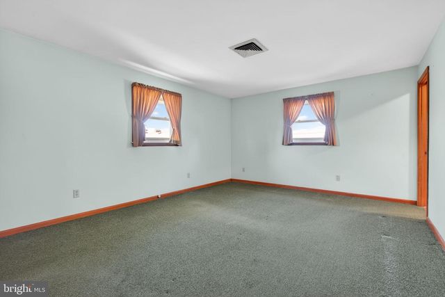 111 PARK ST, Lebanon, PA 17042