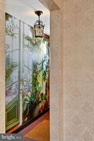 111 PARK ST, Lebanon, PA 17042