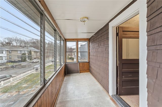 5 Branch Avenue, North Smithfield, RI 02896