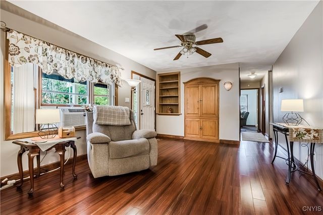 509 Deerwood Road, Utica, NY 13502