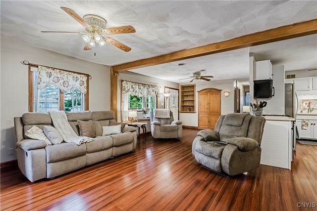 509 Deerwood Road, Utica, NY 13502