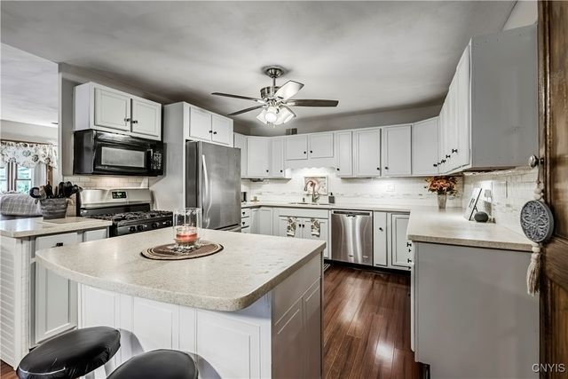 509 Deerwood Road, Utica, NY 13502