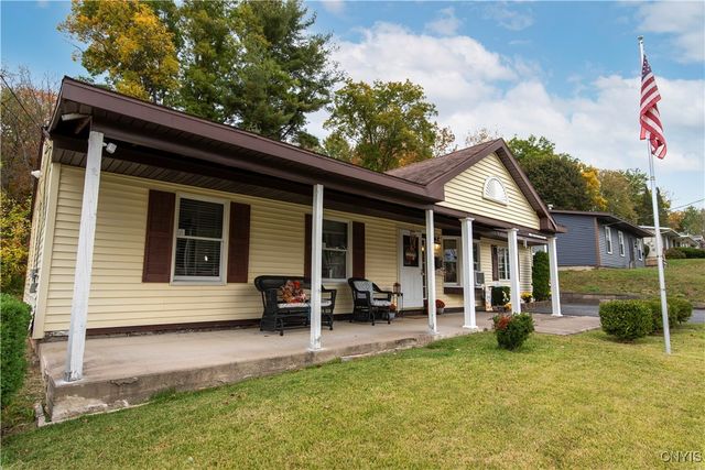 509 Deerwood Road, Utica, NY 13502