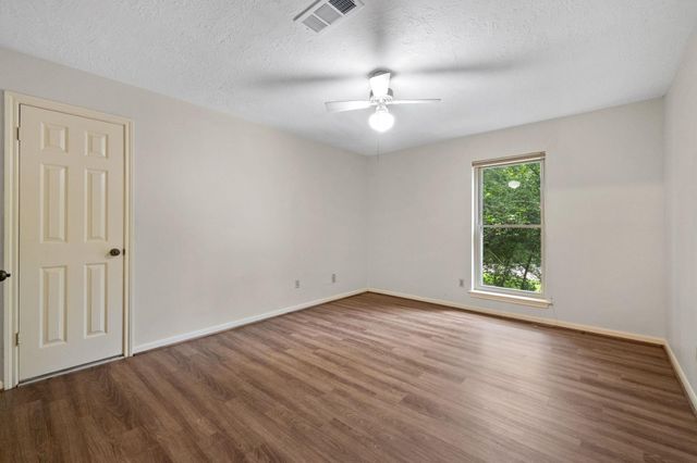 3406 Wildwood Ridge Court, Houston, TX 77339