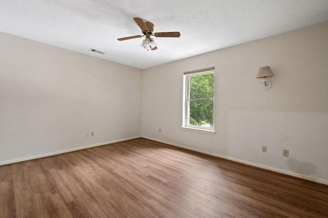 3406 Wildwood Ridge Court, Houston, TX 77339