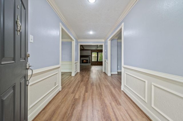 3406 Wildwood Ridge Court, Houston, TX 77339