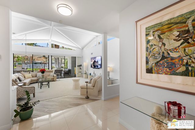 2430 Paseo Del Rey, Palm Springs, CA 92264
