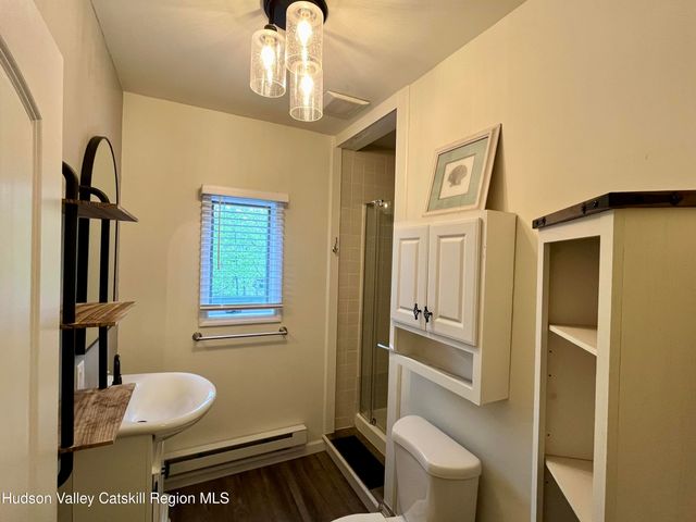 27 Grays Lane, Tannersville, NY 12485