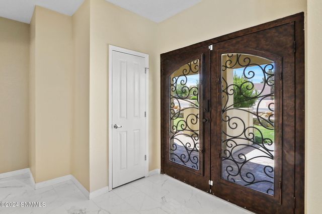 2538 Cherokee Circle, Las Cruces, NM 88011