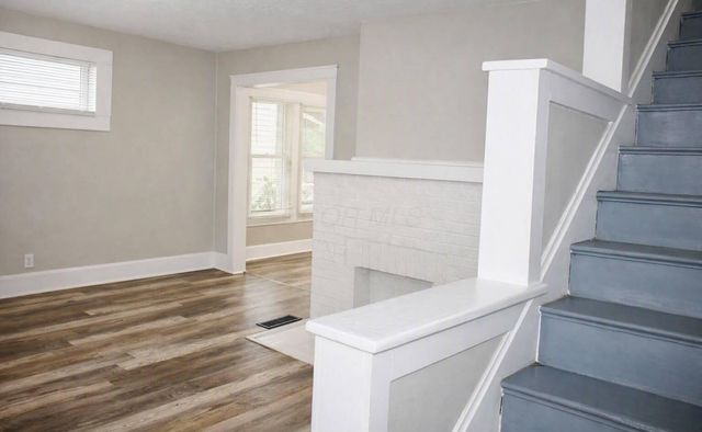 273 Wrexham Avenue, Columbus, OH 43223