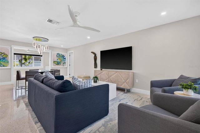 819 59TH AVENUE, St Pete Beach, FL 33706