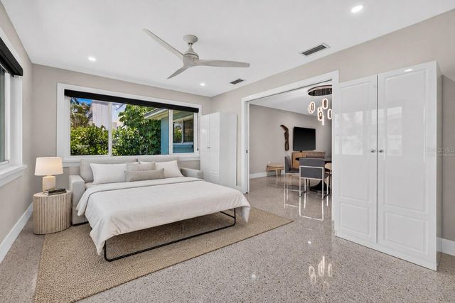 819 59TH AVENUE, St Pete Beach, FL 33706