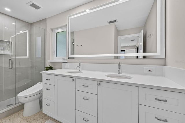 819 59TH AVENUE, St Pete Beach, FL 33706
