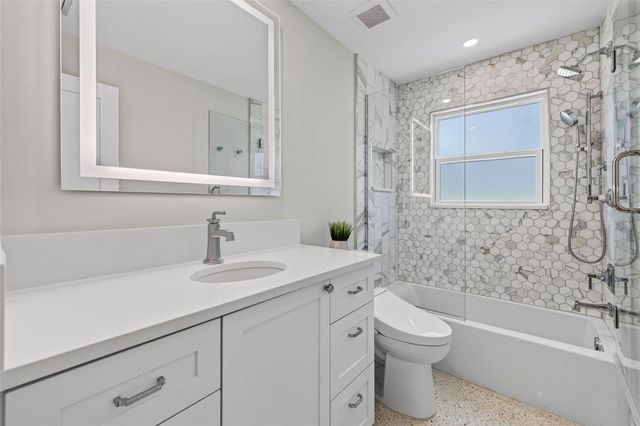 819 59TH AVENUE, St Pete Beach, FL 33706