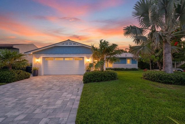 819 59TH AVENUE, St Pete Beach, FL 33706