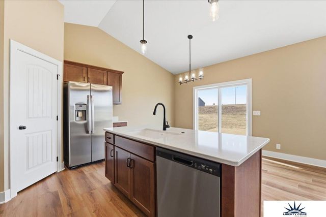 9618 N 167th Street, Bennington, NE 68007