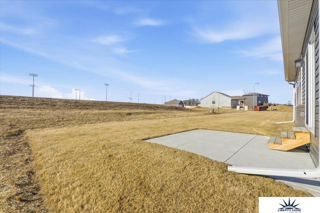 9618 N 167th Street, Bennington, NE 68007