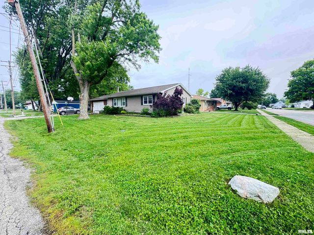 3131 E Enos Avenue, Springfield, IL 62702