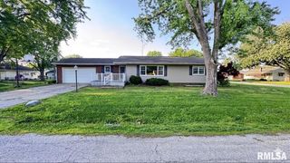 3131 E Enos Avenue, Springfield, IL 62702