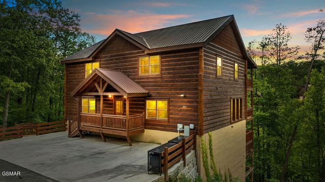 2864 Owens Rdg Way, Sevierville, TN 37876