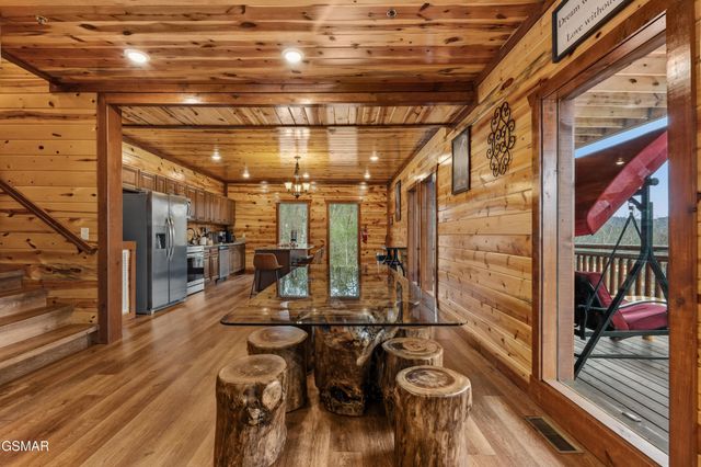 2864 Owens Rdg Way, Sevierville, TN 37876