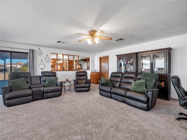 19456 Saint Timothy Lane, Apple Valley, CA 92307