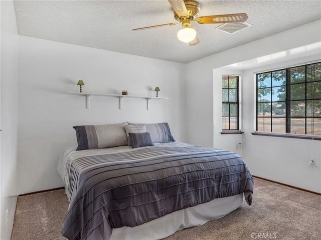 19456 Saint Timothy Lane, Apple Valley, CA 92307