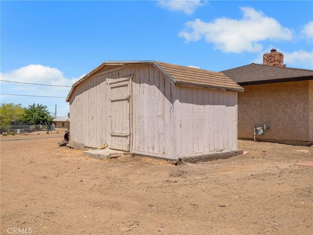 19456 Saint Timothy Lane, Apple Valley, CA 92307