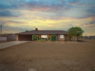 19456 Saint Timothy Lane, Apple Valley, CA 92307
