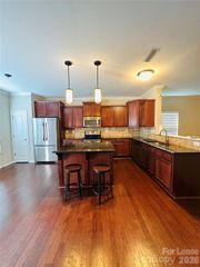 9704 Hanberry Boulevard, Charlotte, NC 28213