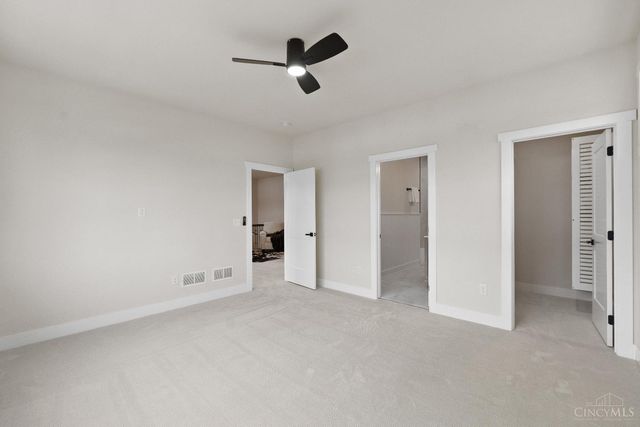 3658 Stettinius Avenue, Cincinnati, OH 45208