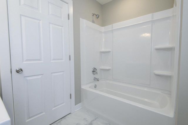 12744 W Fairmount AVENUE, Butler, WI 53007
