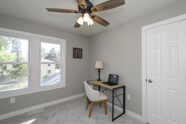 12744 W Fairmount AVENUE, Butler, WI 53007